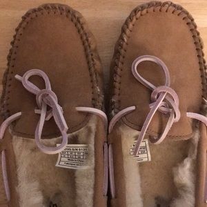UGG Moccasin